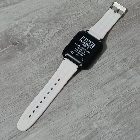 MARVEL Accutime Kid's Smartwatch - Picture 3 of 4